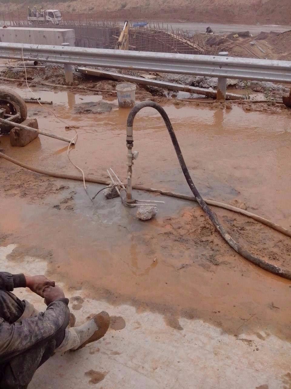 二道路基压密注浆